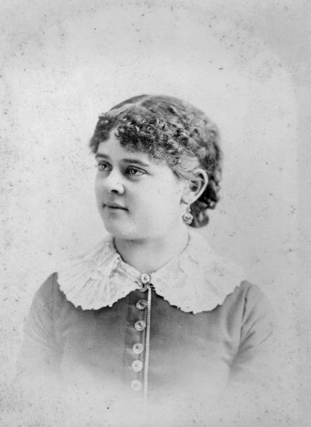 resized_redvelvet_p30E=Minnie=Mrs William Armbruster.jpg